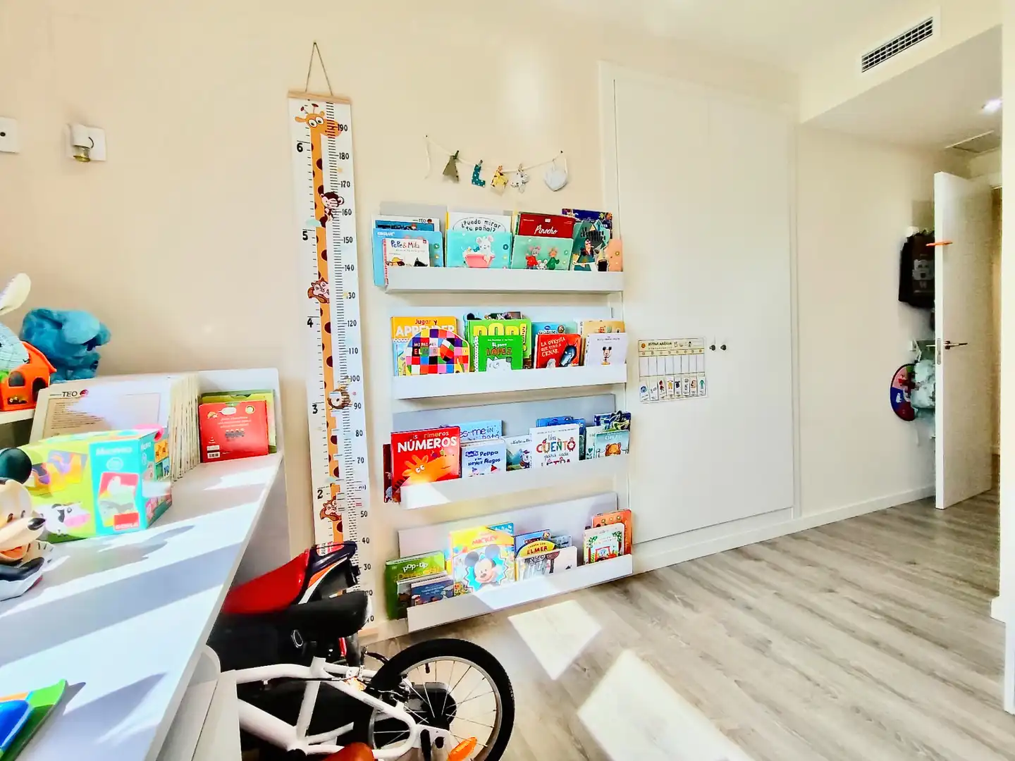 Bedroom of Flat for sale in Salou  with Air Conditioner, Heating and Parquet flooring