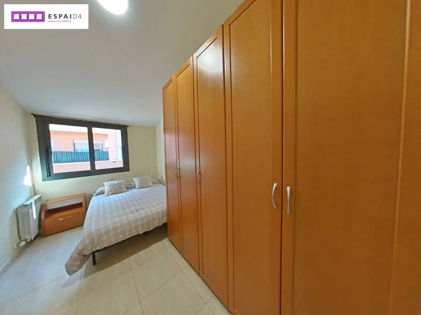 Habitación de Ático en venta en Ripollet con Aire acondicionado, Calefacción y Terraza