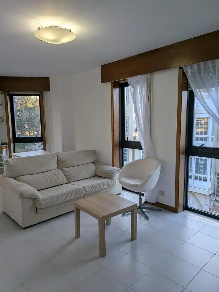 Sala de estar de Piso de alquiler en Santiago de Compostela  con Amueblado