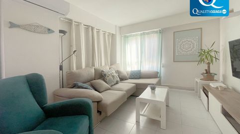 Foto 2 de Apartamento en venta en Agua Amarga - Urbanova, Alicante / Alacant