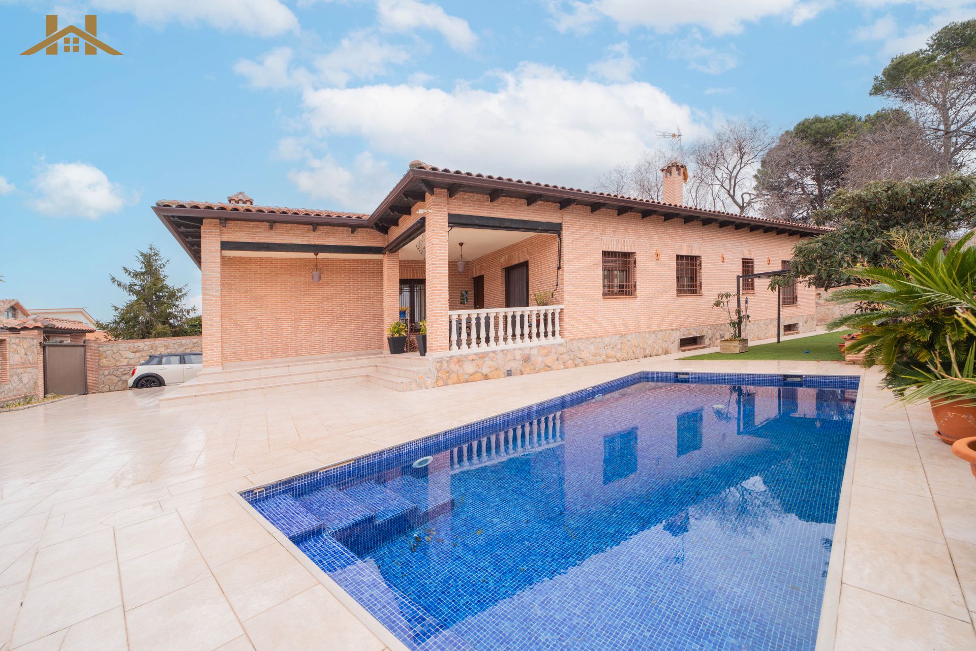 Piscina de Casa o xalet en venda en Cubas de la Sagra amb Calefacció, Jardí privat i Traster