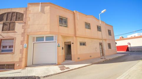 Foto 3 de Casa adosada en venda a  San Vicente, 18, El Alquián, Almería