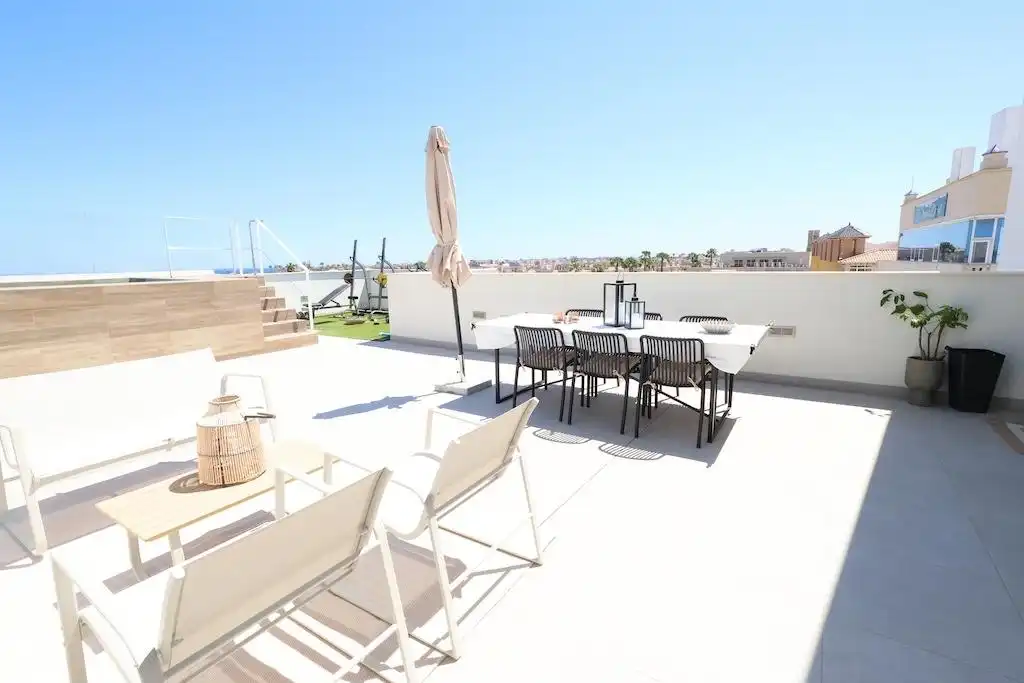 Terrace of Attic for rent in Orihuela  with Air Conditioner, Heating and Swimming Pool