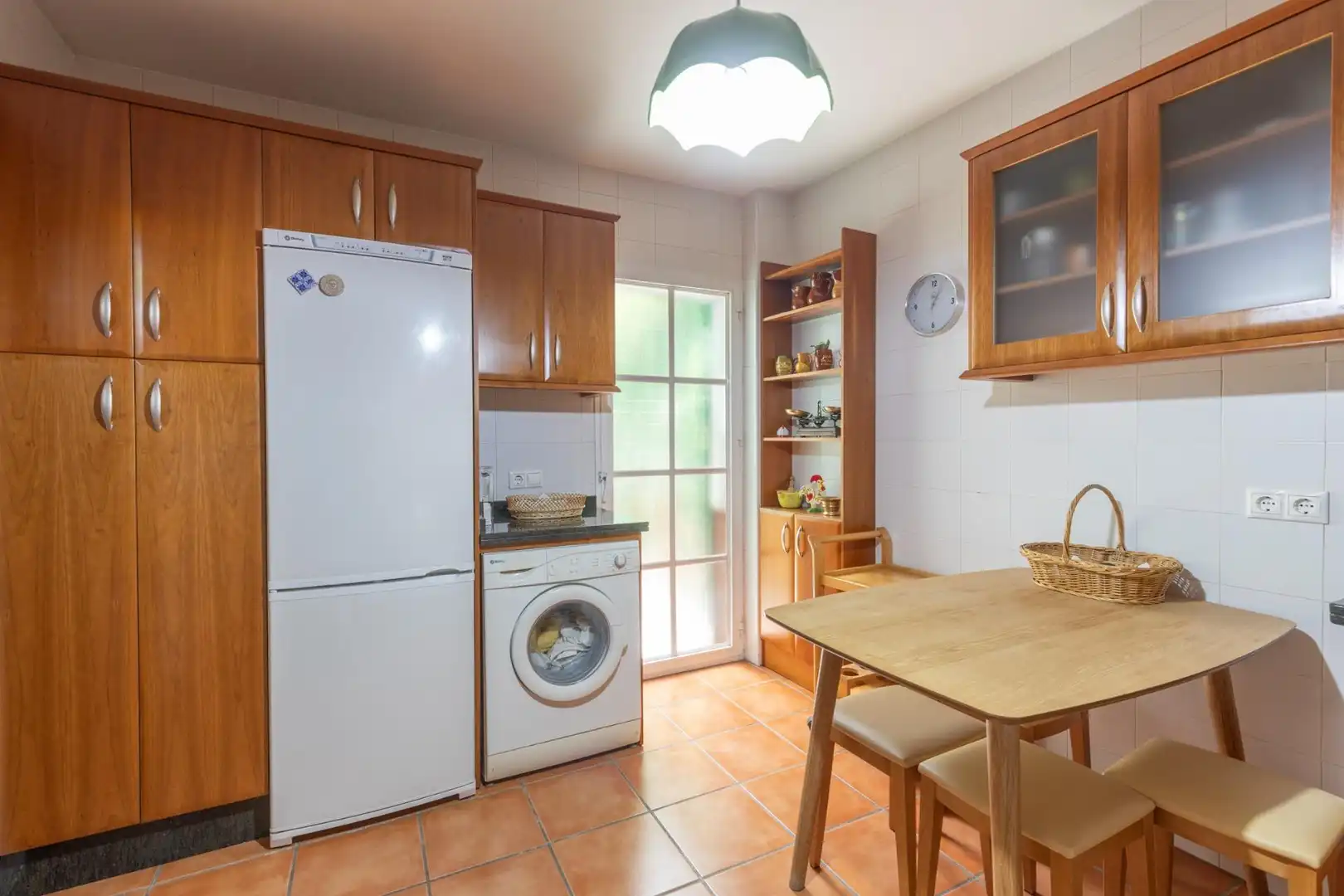 Cuina de Casa o xalet en venda en La Zubia amb Aire condicionat, Calefacció i Jardí privat