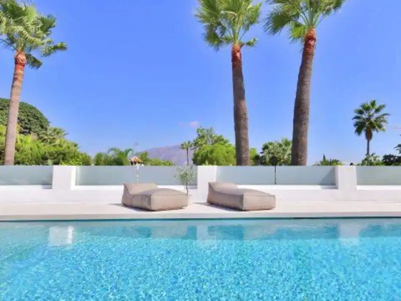 Piscina de Casa o xalet de lloguer en Marbella amb Aire condicionat, Jardí privat i Terrassa