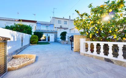 Casa adosada en venda a Avenida de Torrevieja, 83, Los Balcones - Los Altos