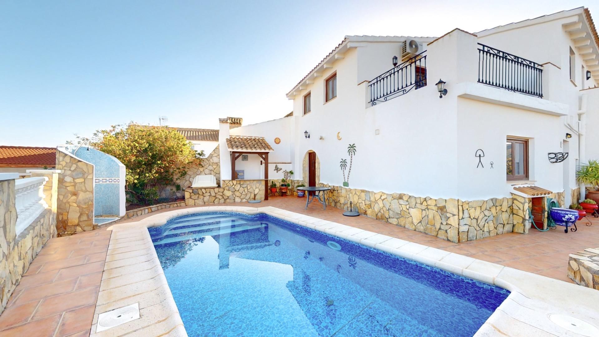 Piscina de Casa o xalet en venda en Arboleas