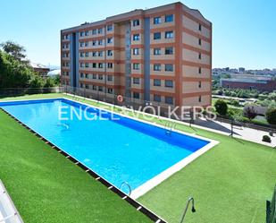 Piscina de Apartament de lloguer en Santander amb Calefacció, Traster i Piscina