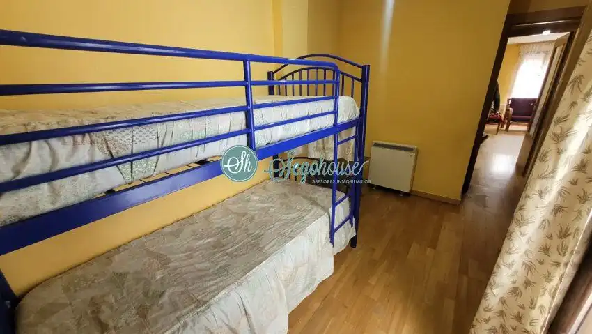Habitación de Piso en venta en Cantimpalos con Calefacción