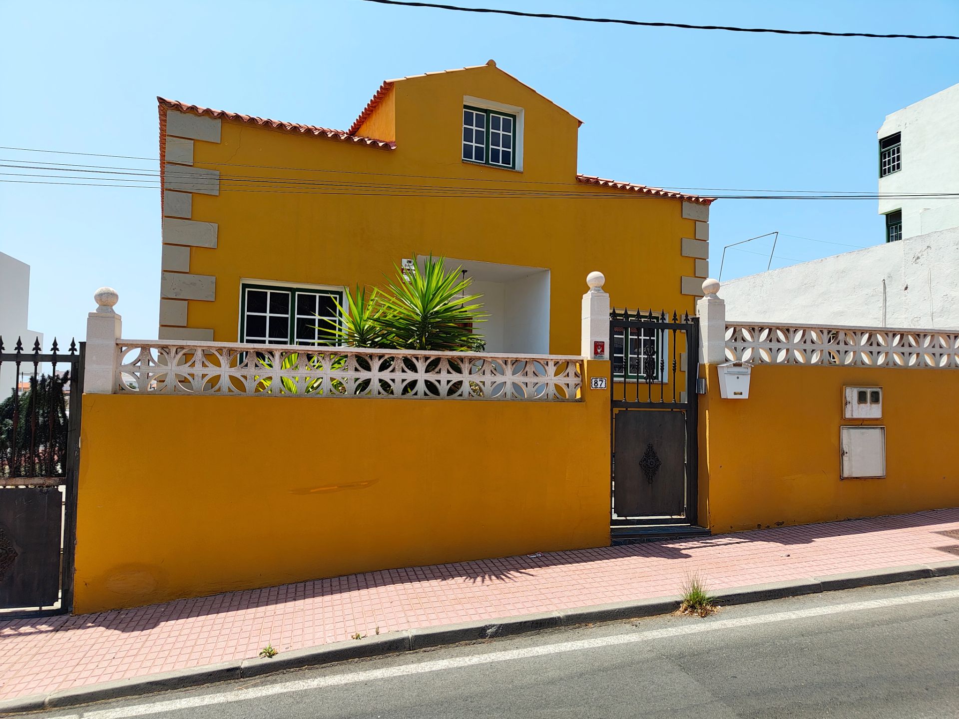 Vista exterior de Casa o chalet en venta en Candelaria con Jardín privado, Terraza y Balcón