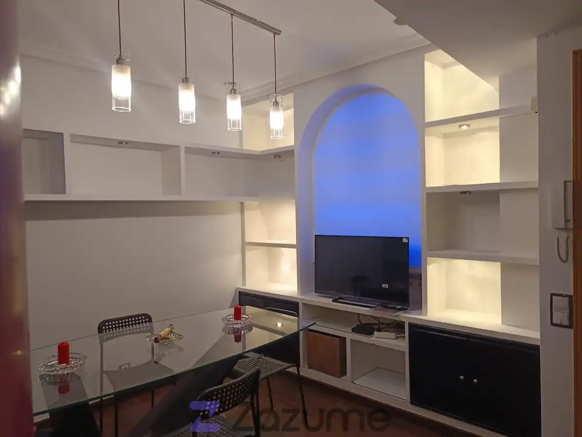 Living room of Flat for rent in Madrid  with Air Conditioner, Heating and Parquet flooring