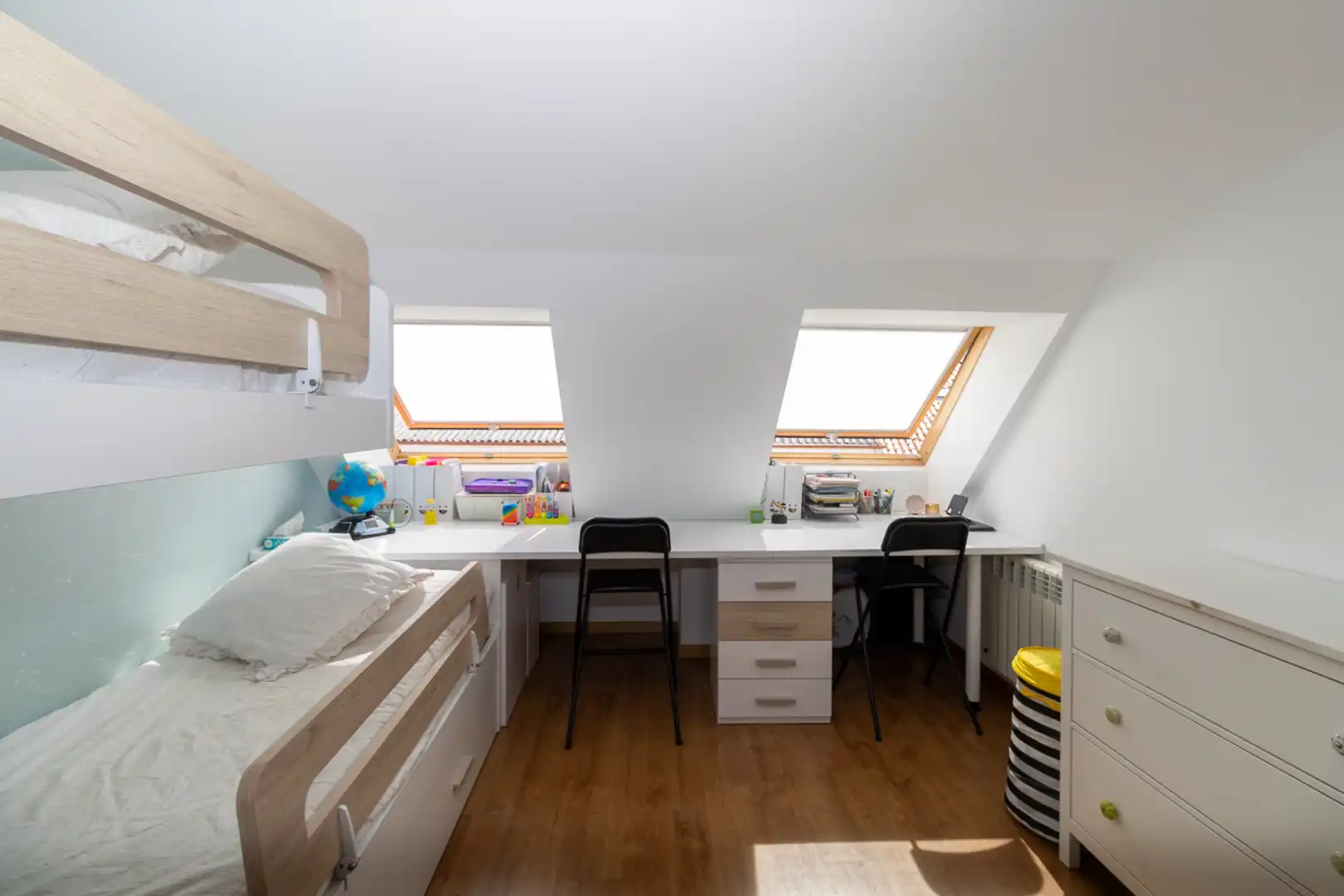 Bedroom of Flat for sale in Miño  with Heating, Parquet flooring and Terrace