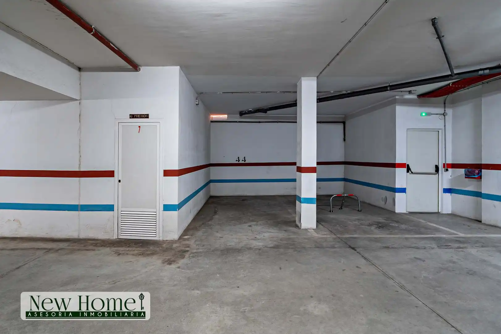Parking of Flat for sale in Roquetas de Mar  with Terrace, Swimming Pool and Furnished