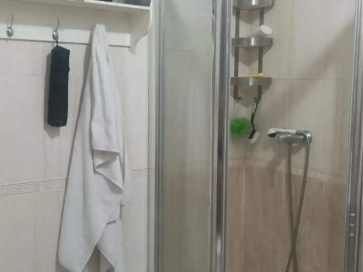Baño de Piso en venta en Quiroga con Calefacción, Parquet y Trastero