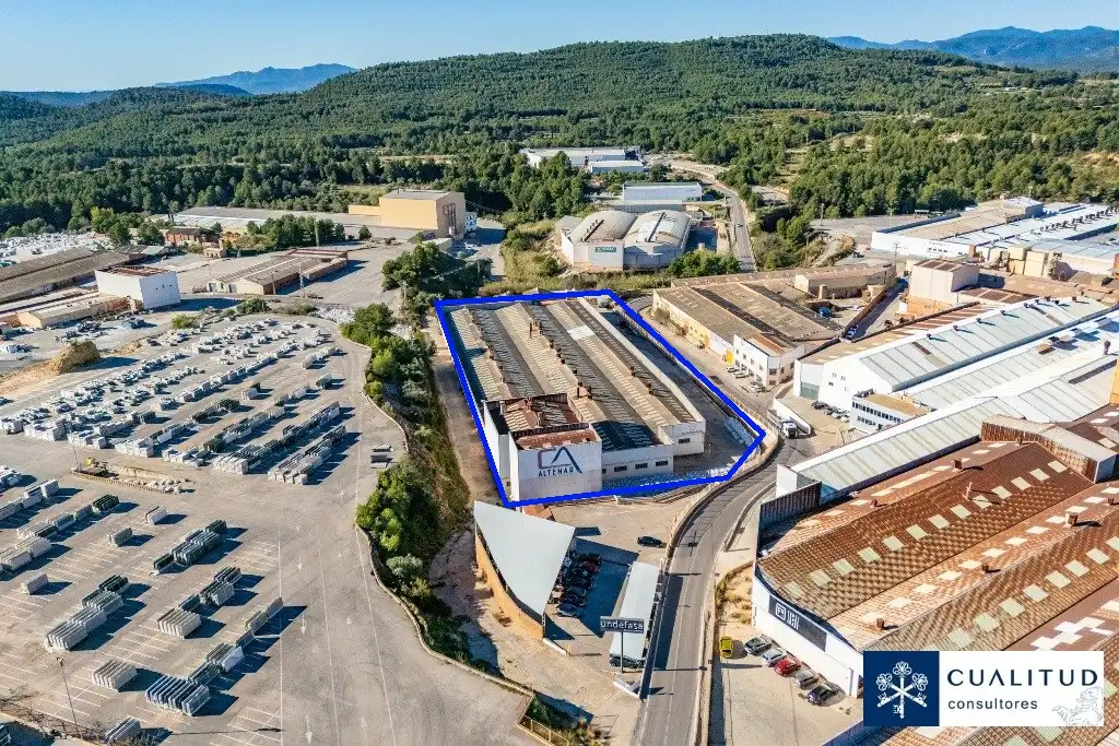 Außenansicht von Fabrikhallen zur Miete in L'Alcora