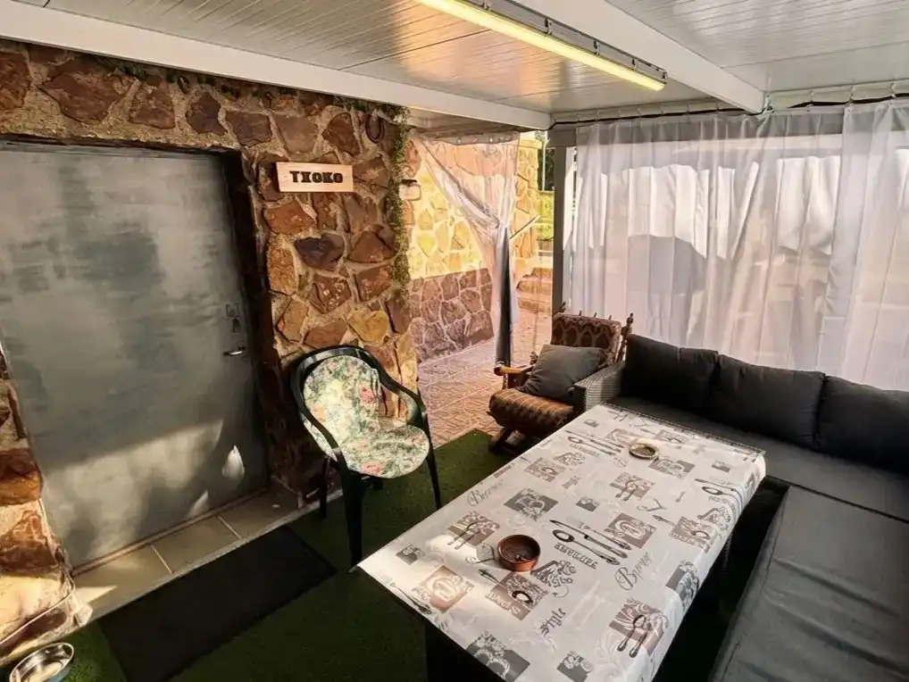 Terrassa de Casa o xalet en venda en El Casar de Escalona amb Aire condicionat, Piscina i Balcó