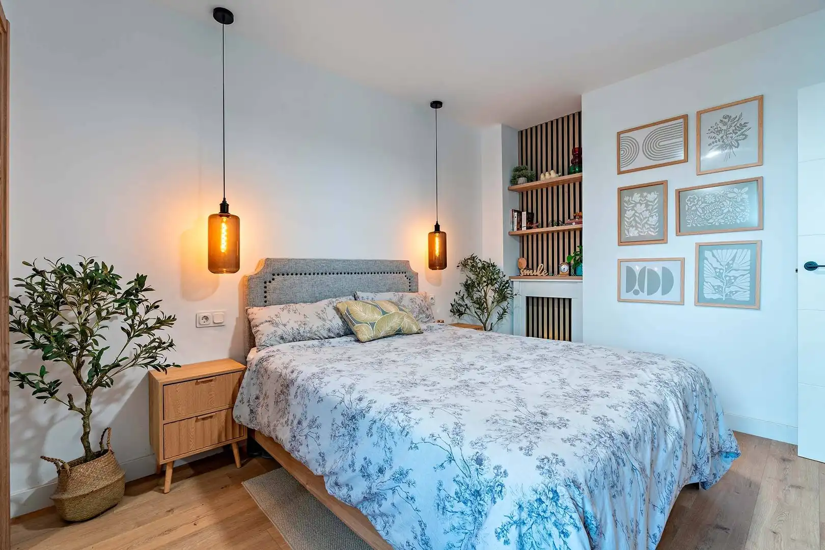 Habitación de Piso en venta en Roquetas de Mar con Aire acondicionado, Jardín privado y Terraza