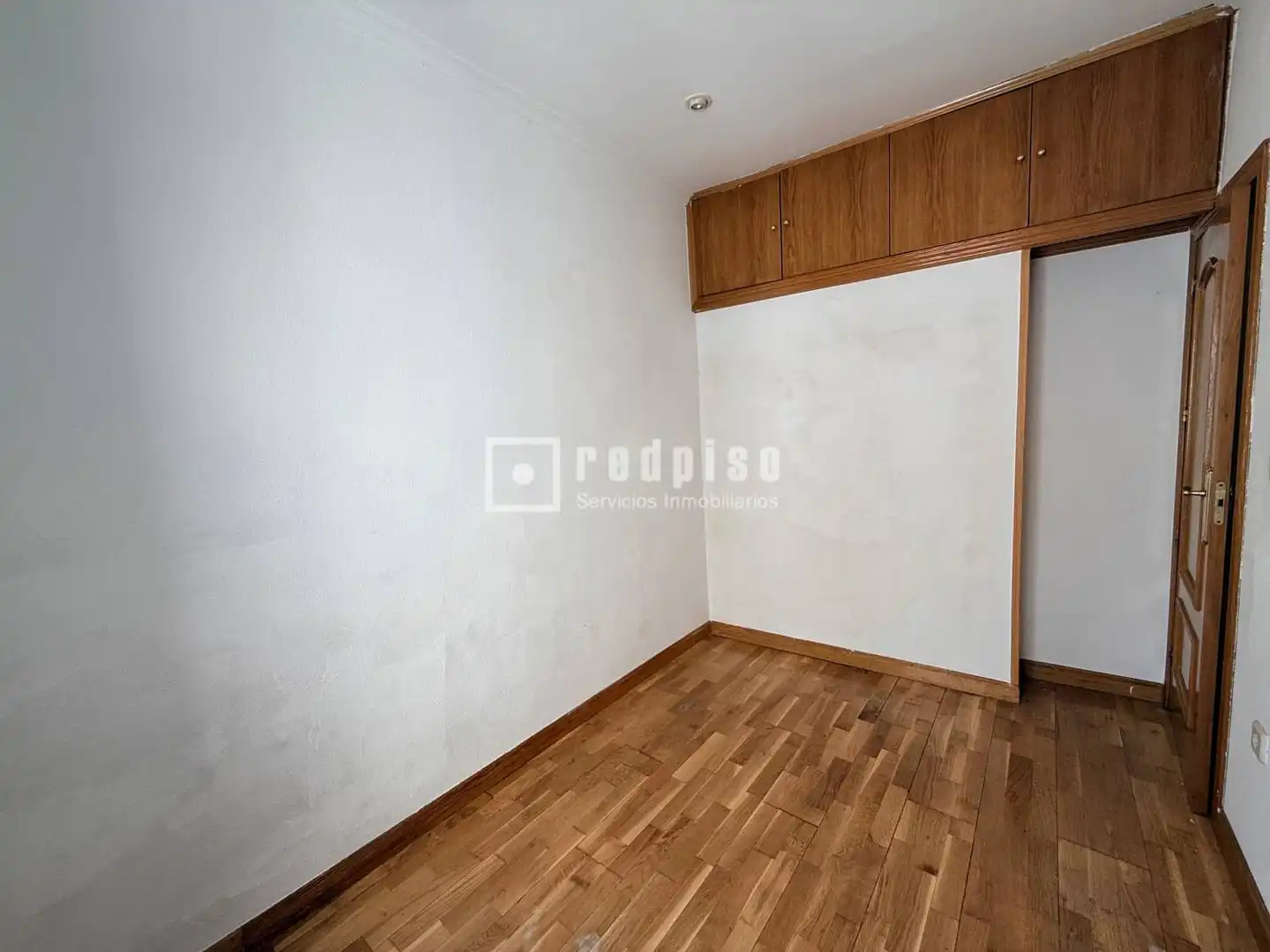 Habitación de Piso en venta en Madrid con Calefacción y Terraza