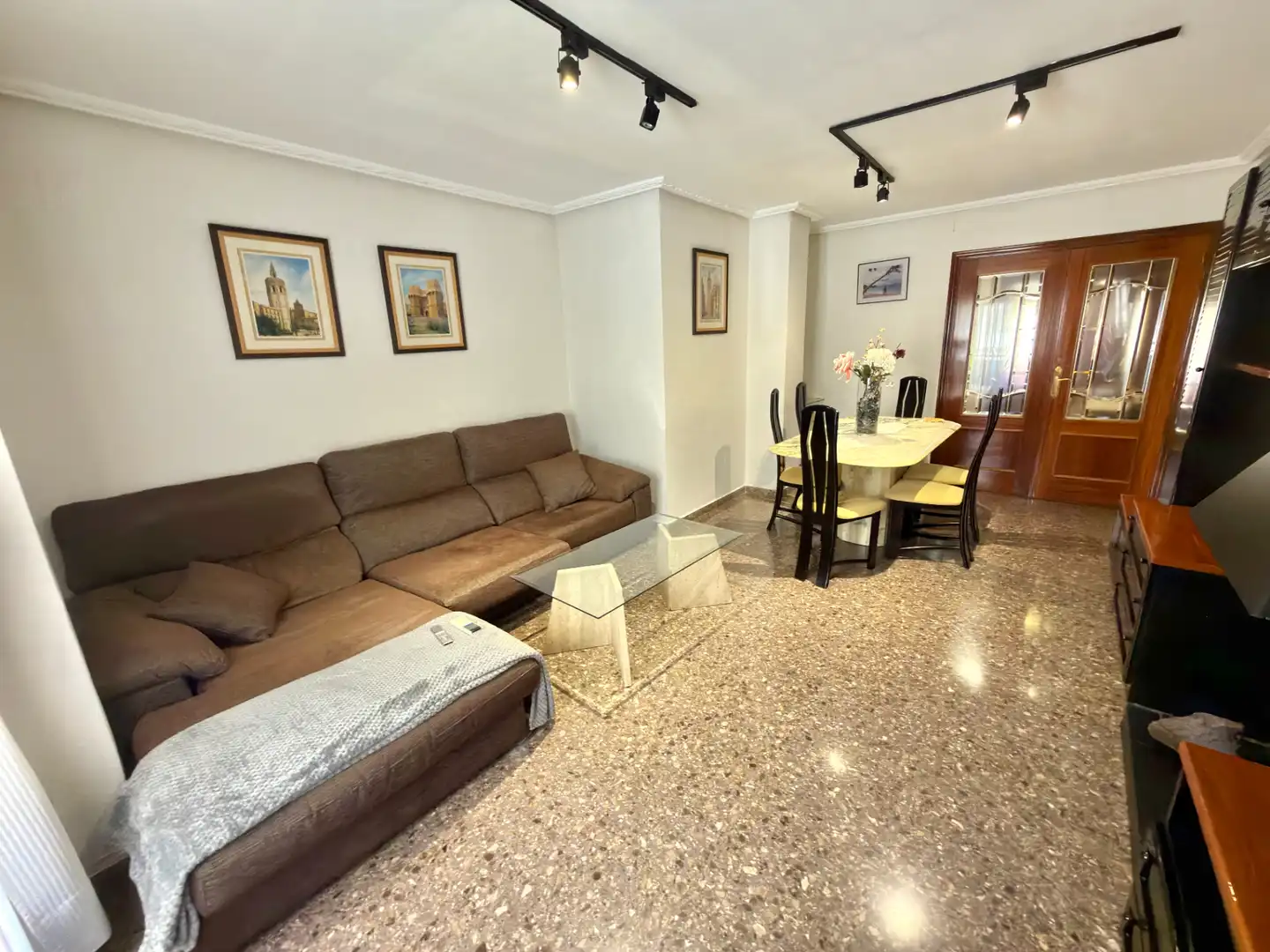 Sala de estar de Piso de alquiler en Xirivella con Aire acondicionado, Calefacción y Terraza