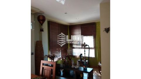 Foto 3 de Casa o chalet en venta en Corona de Aragon, Nuevo Centro, Sagunto / Sagunt
