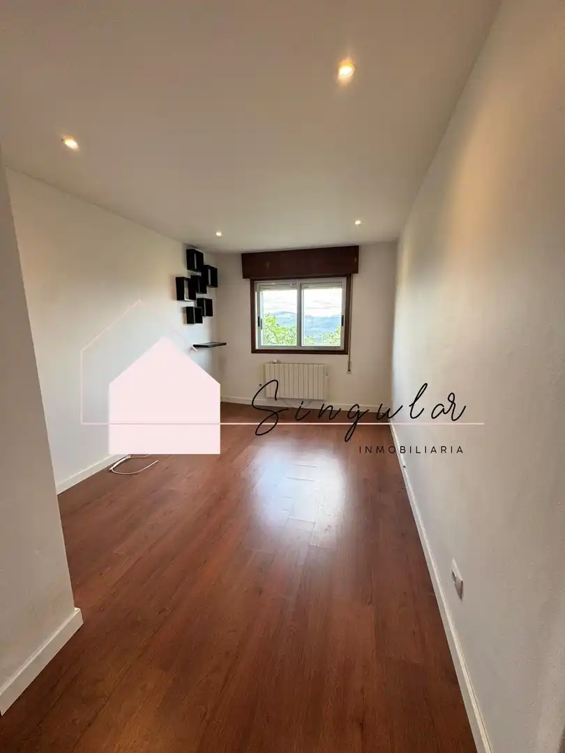 Bedroom of Flat for sale in Mos