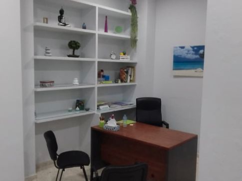 Oficina de lloguer en  Huelva Capital amb Aire condicionat, Calefacció i Terrassa