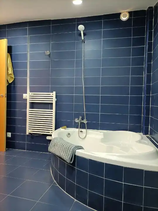 Badezimmer von Dachboden zum Verkauf in Segorbe mit Klimaanlage, Terrasse und Abstellraum