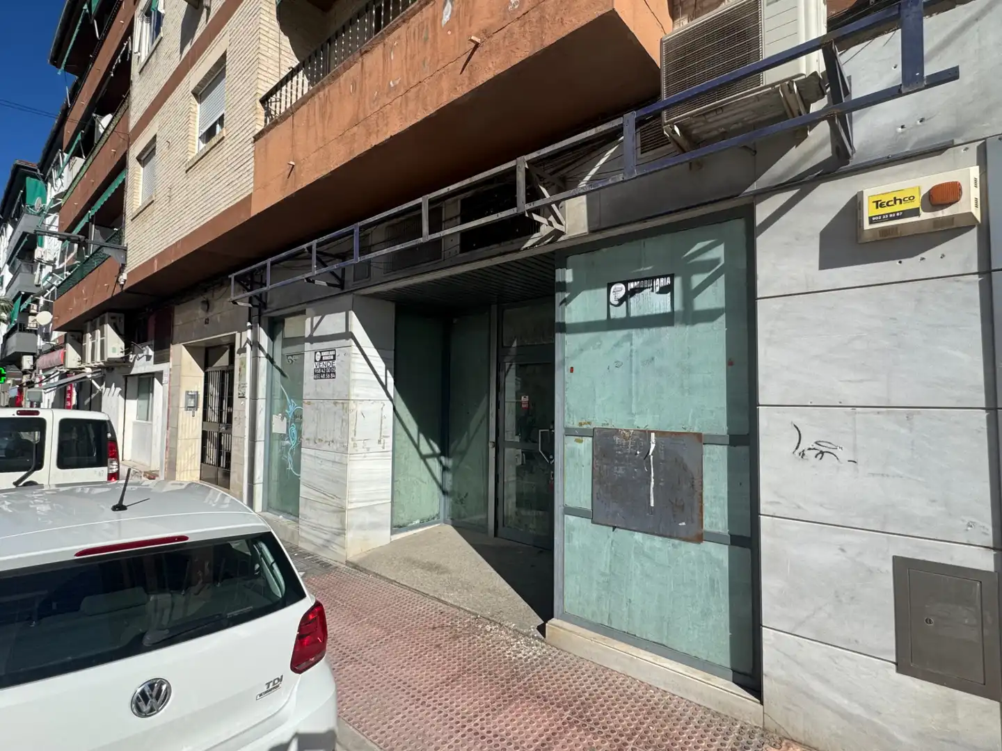 Exterior view of Commercial properties for sale in Maracena  with Air Conditioner