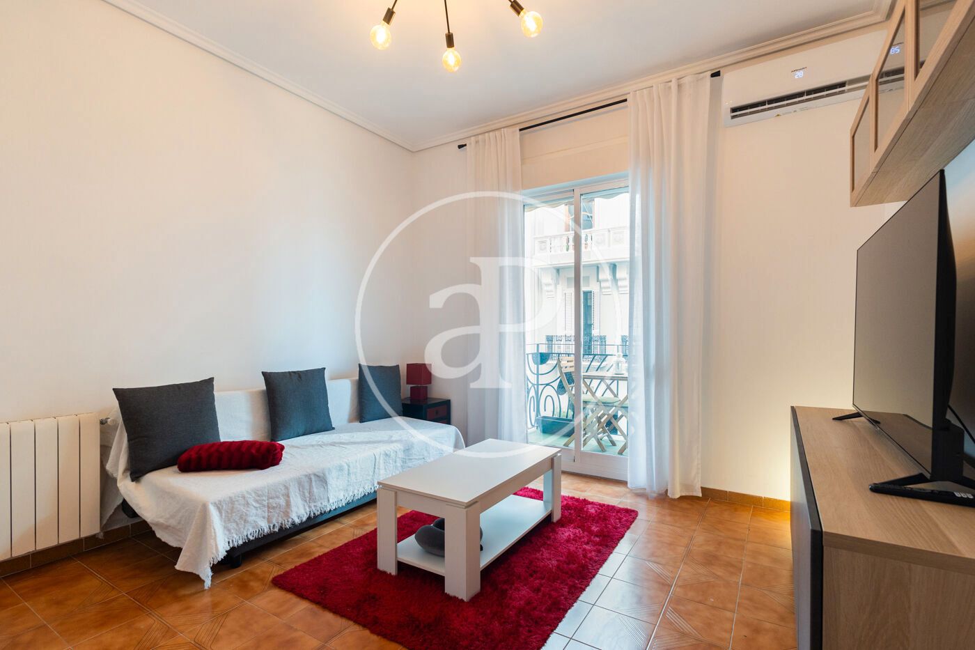Living room of Flat to rent in  Valencia Capital  with Air Conditioner, Heating and Furnished