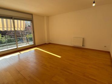 Flat with balcony for sale in Concòrdia - Can Rull