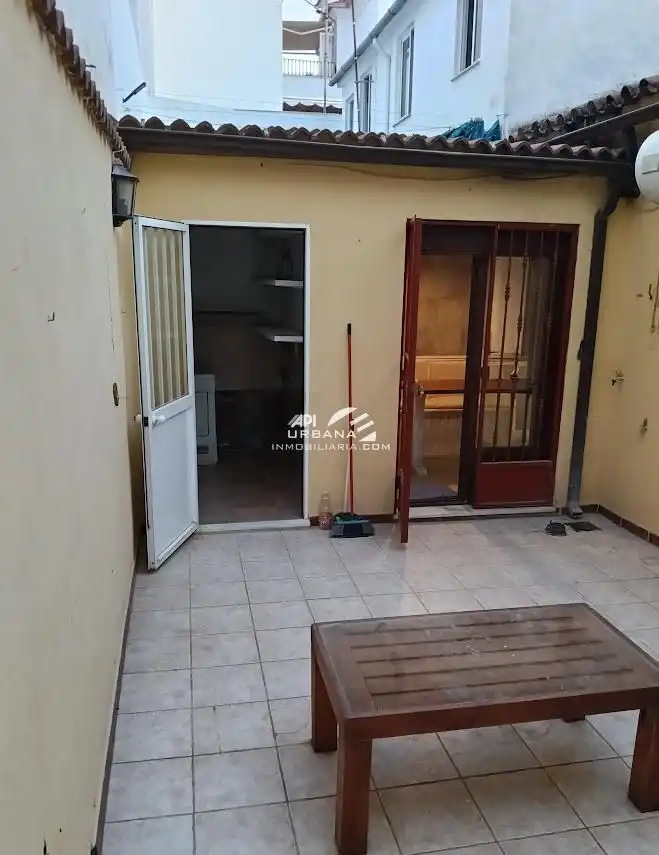 Casa o xalet en venda en Lucena
