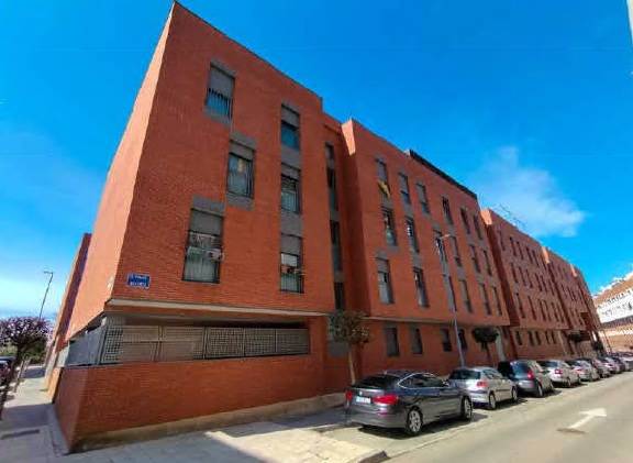 Garaje en Venta en C/ Luxemburgo en Los Valles - Sanz Vázquez - El Fuerte