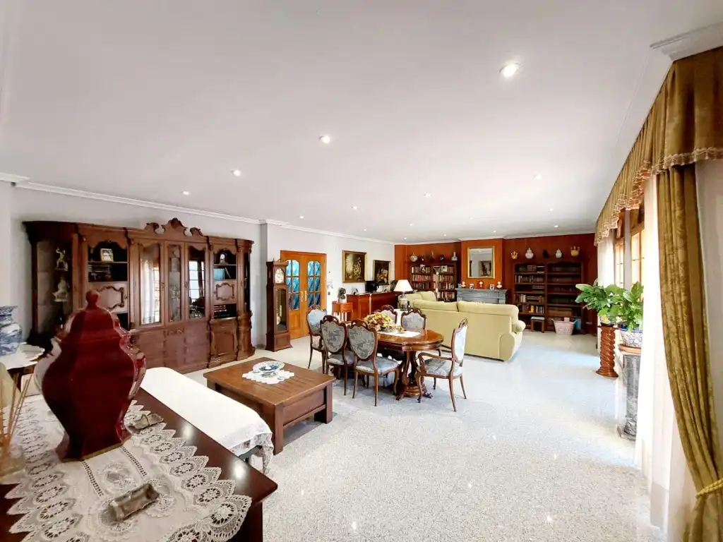 Sala d'estar de Casa o xalet en venda en Badajoz