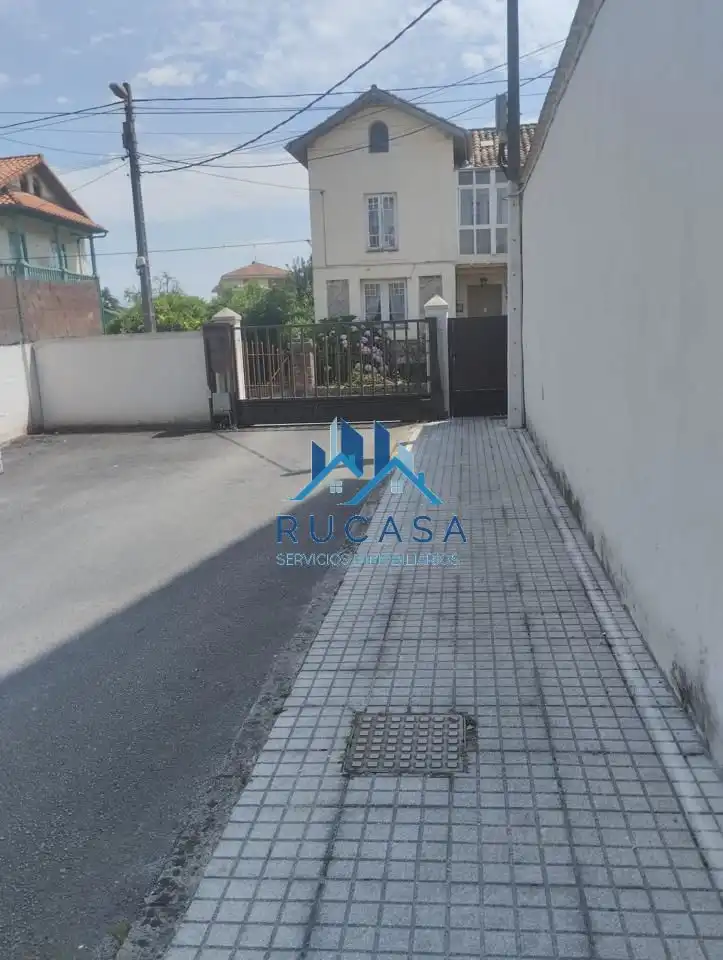 Garaje en venta en De Bilbao, Sierrapando