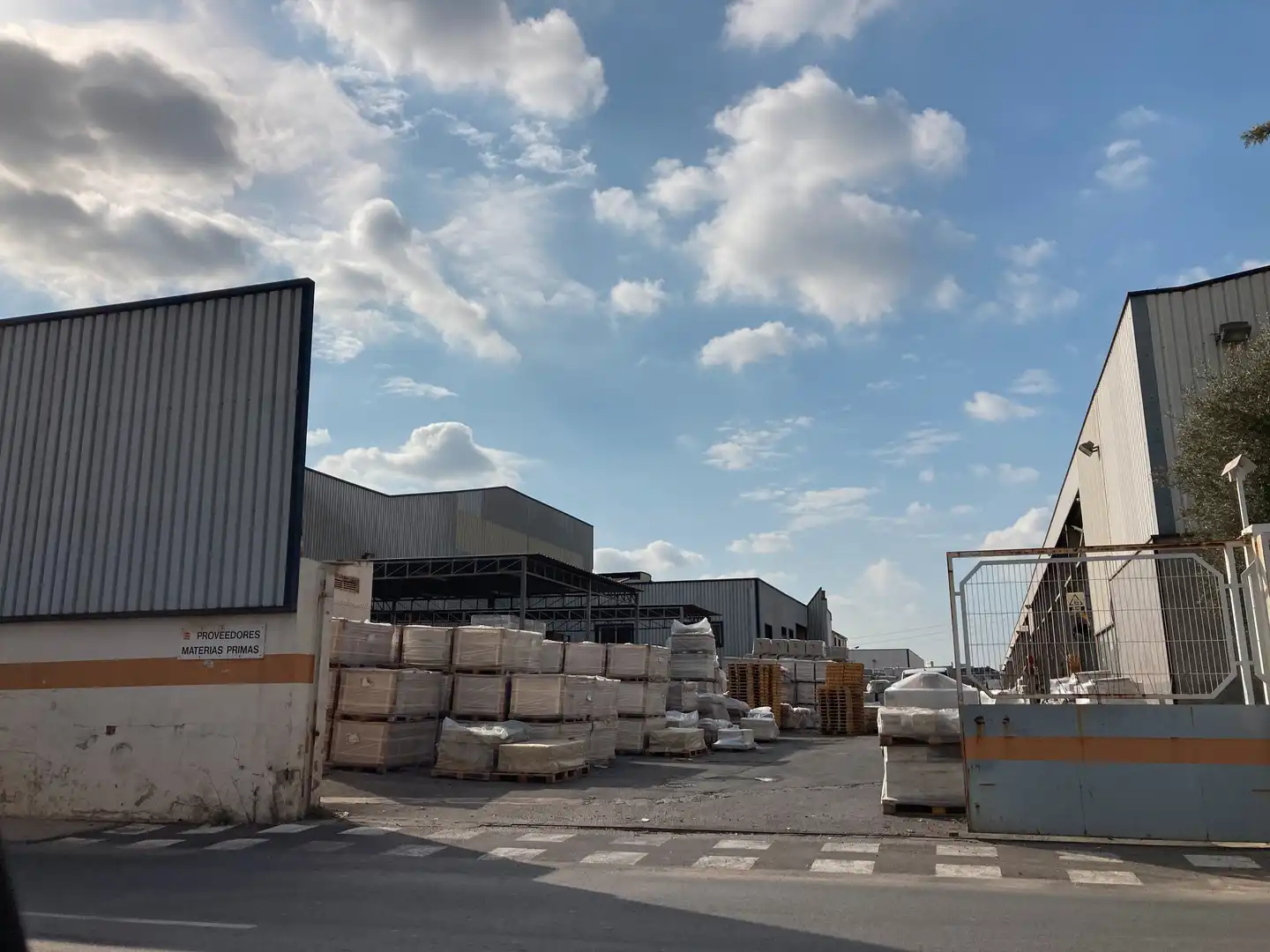 Industriegebäude zum Verkauf in Urbanización Madrigal C 231, imagen 7