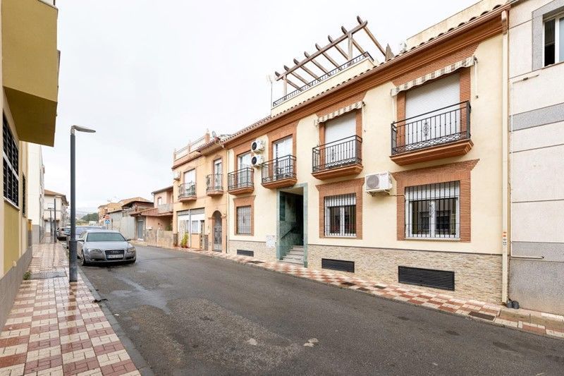 Exterior view of Flat for sale in Albolote  with Air Conditioner
