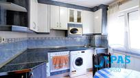 Kitchen of Flat for sale in Camargo