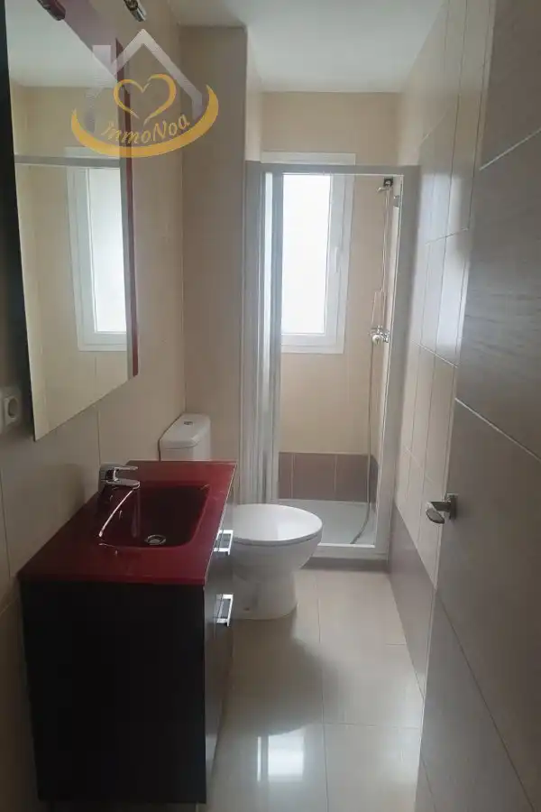 Badezimmer von Wohnung zum Verkauf in Cartaya mit Klimaanlage, Möbliert und Ofen