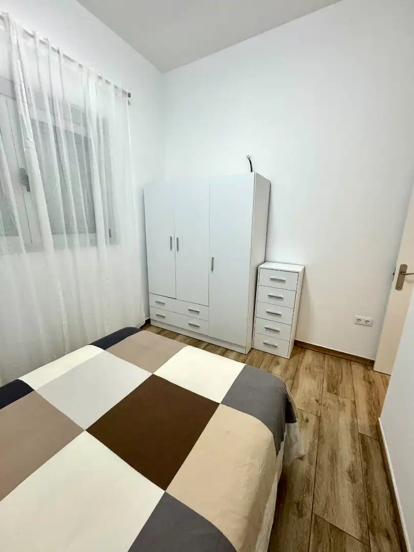Bedroom of Apartments for rent in Santa Cruz de Tenerife  with Air Conditioner, Furnished and Oven