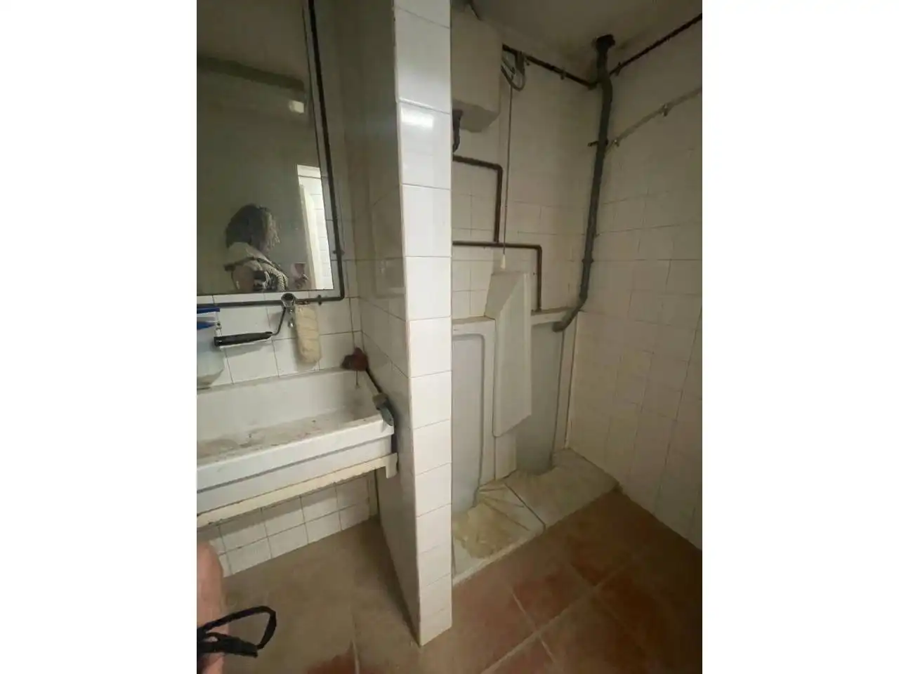 Bathroom of Industrial buildings for sale in Mollet del Vallès