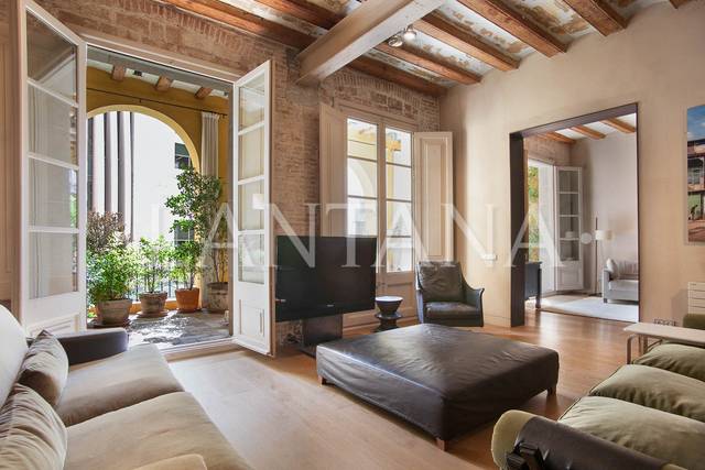 Piso en Venta en Carrer d'en Xuclà en El Raval