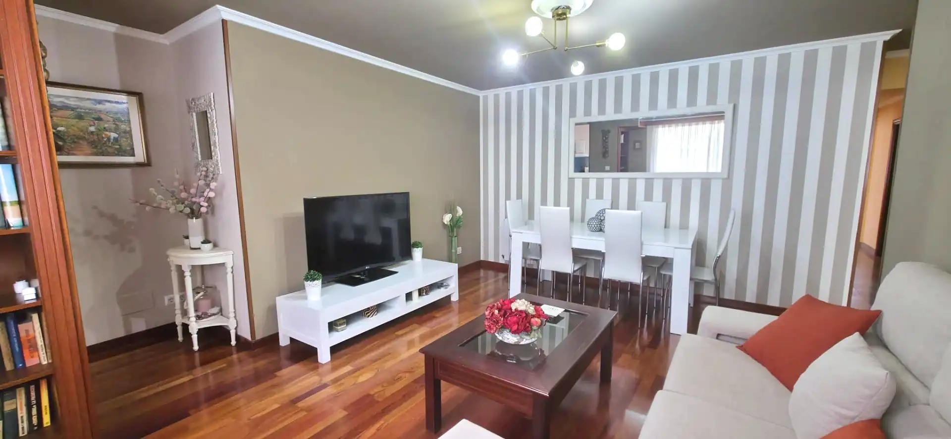 Living room of Attic for rent in Ferrol  with Air Conditioner, Heating and Furnished
