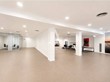 Local comercial en alquiler en Avenida Barcelona 69