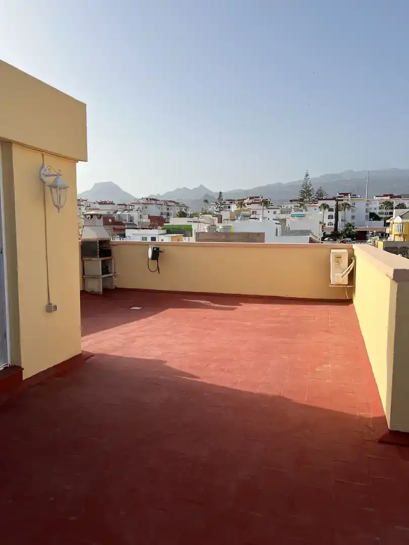 Terraza de Ático en venta en Arona con Aire acondicionado, Piscina y Balcón