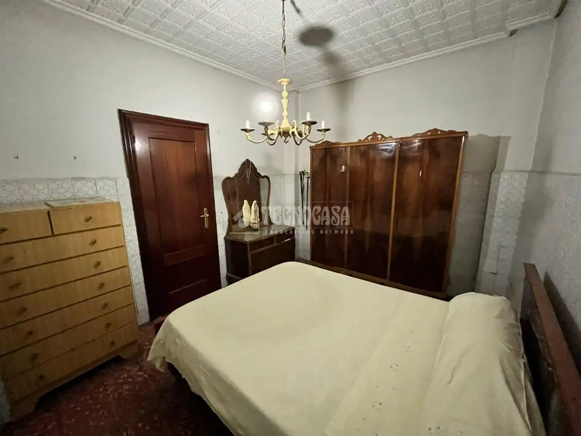 Habitación de Casa adosada en venta en Paterna con Terraza