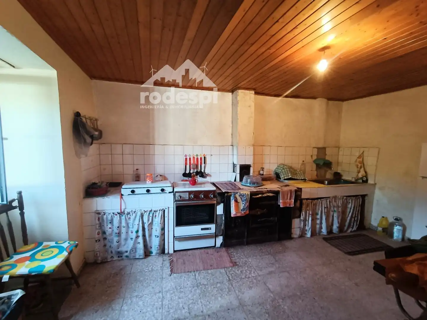Kitchen of Houses for sale in Padrenda  with Storage room and Furnished