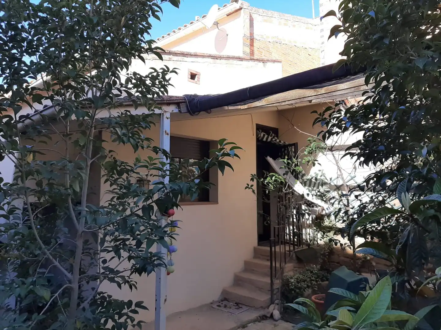 Jardí de Casa o xalet en venda en Cervià de Les Garrigues amb Calefacció, Jardí privat i Traster