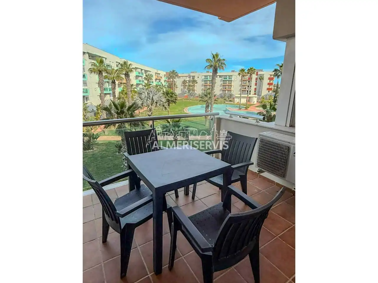 Terraza de Piso en venta en El Ejido con Aire acondicionado, Terraza y Amueblado