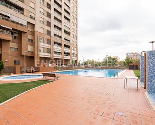 Swimming pool of Duplex to rent in  Valencia Capital  with Air Conditioner and Swimming Pool