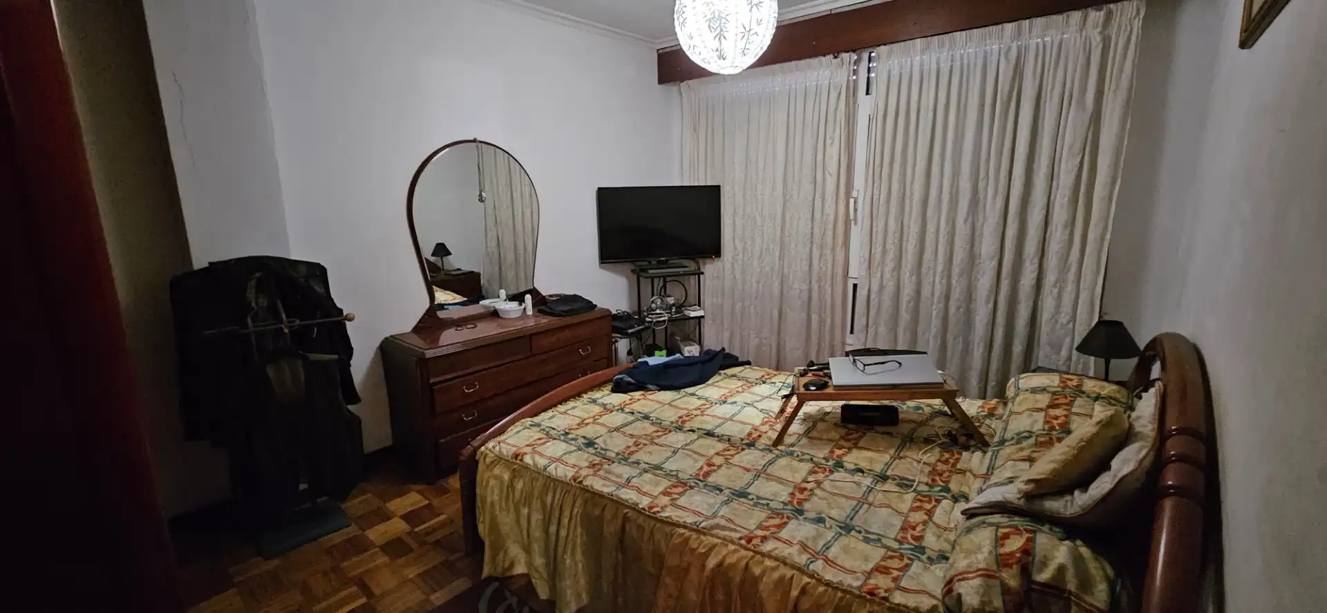 Habitación de Piso en venta en Ferrol con Amueblado